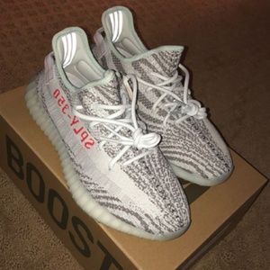 Yeezy 350 v2 Blue Tint